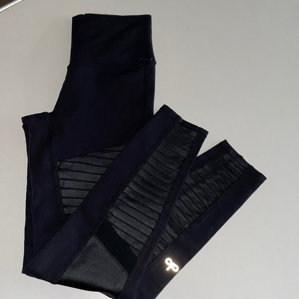 Brand new ALO leggings